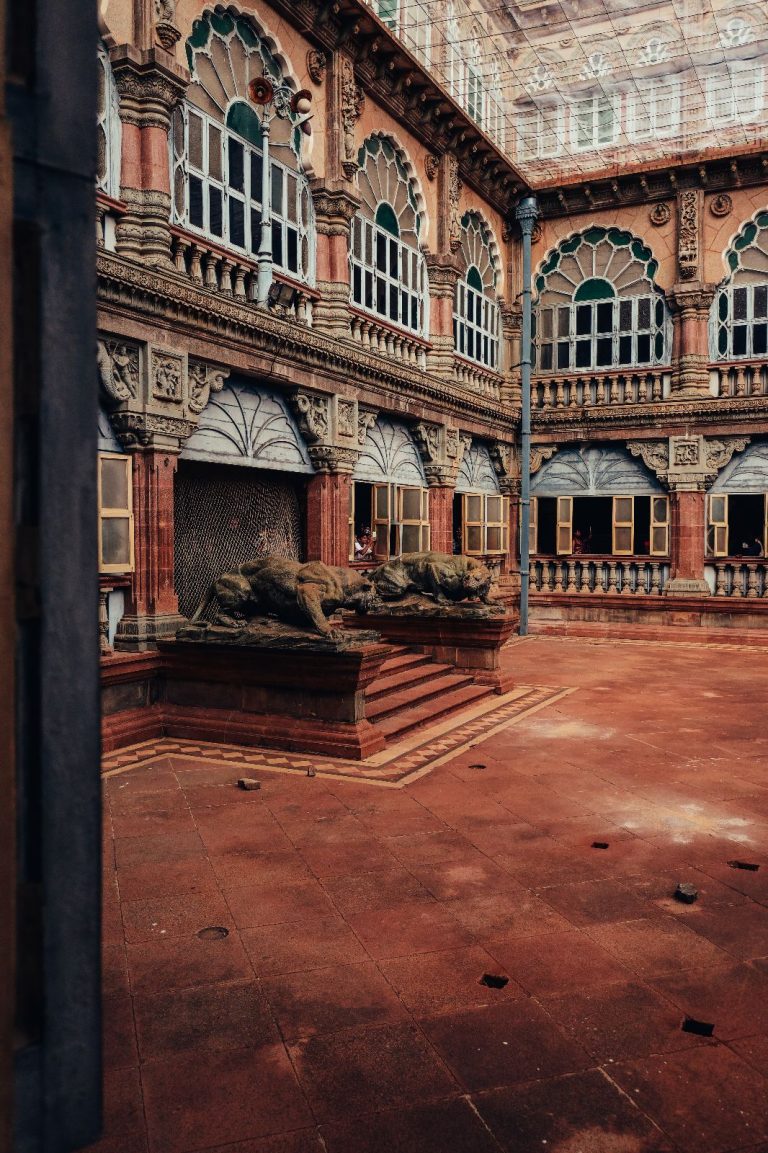 Street photo in Mysuru, India by Raviraja Konnipati