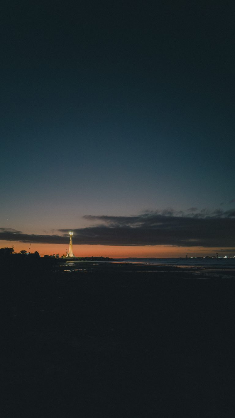 Street photo in St Kilda beach, Australia by Lee-O Lam