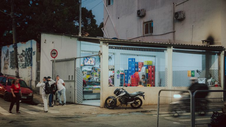 Photo by Julio Nery