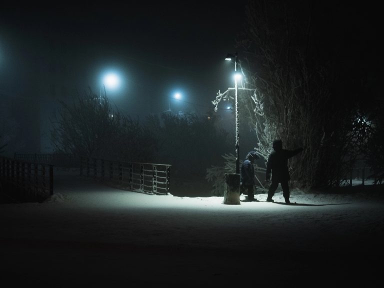 Street photo in Sakha Republic, Russia by Aisen Yadrikhinskiy