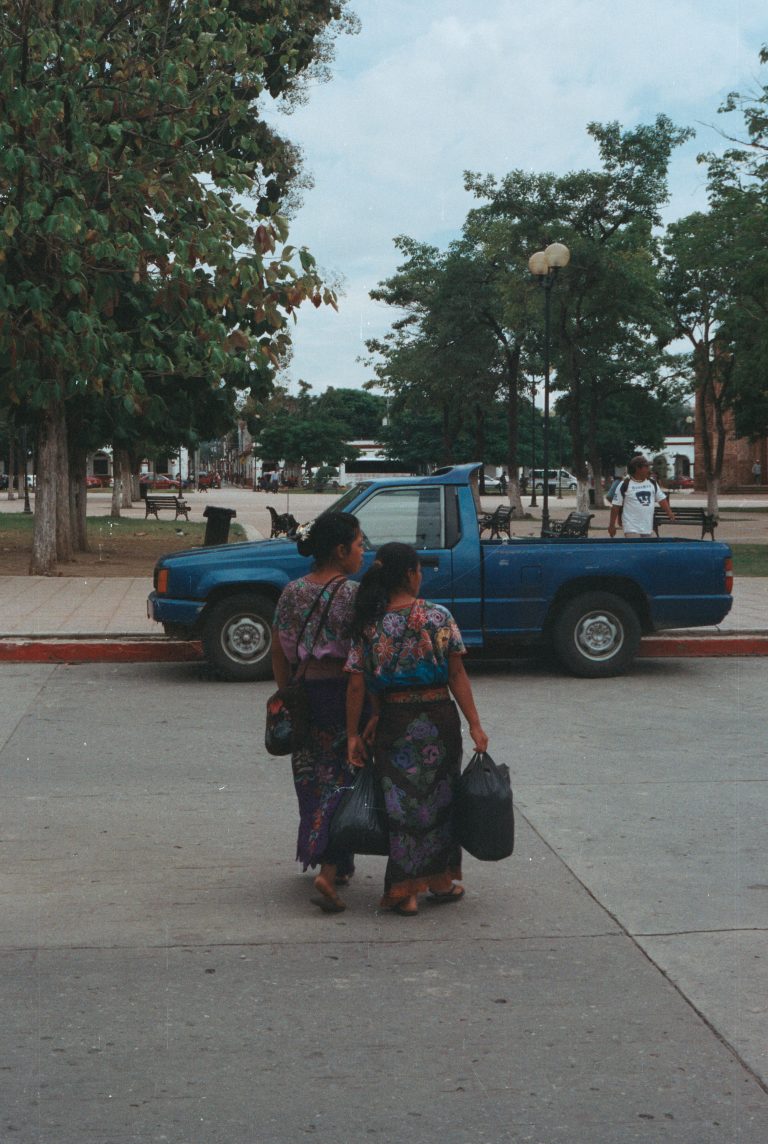 Street photo in Chiapa de Corzo, Mexico by Ariwame Reynoso