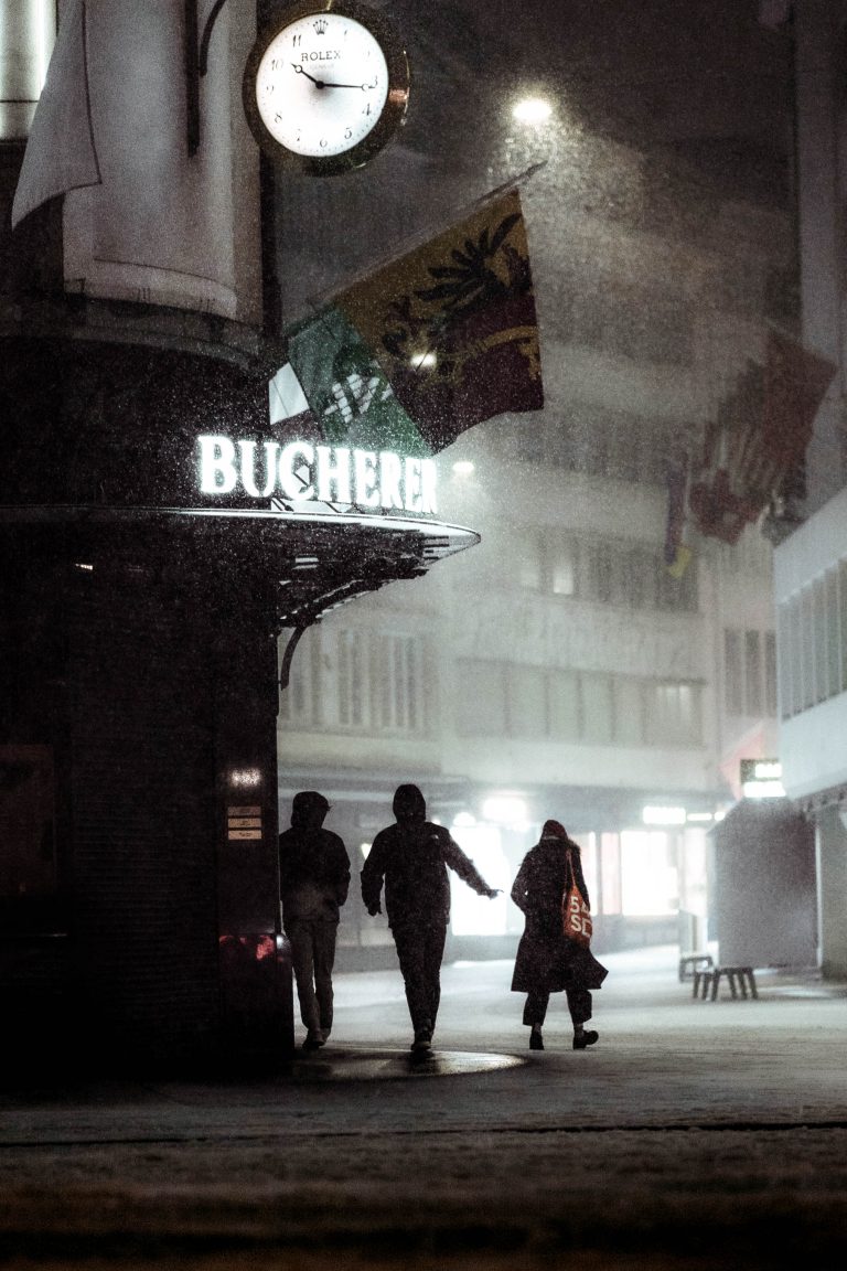 Street photo in Lucerne, Switzerland by Jonas Hofer