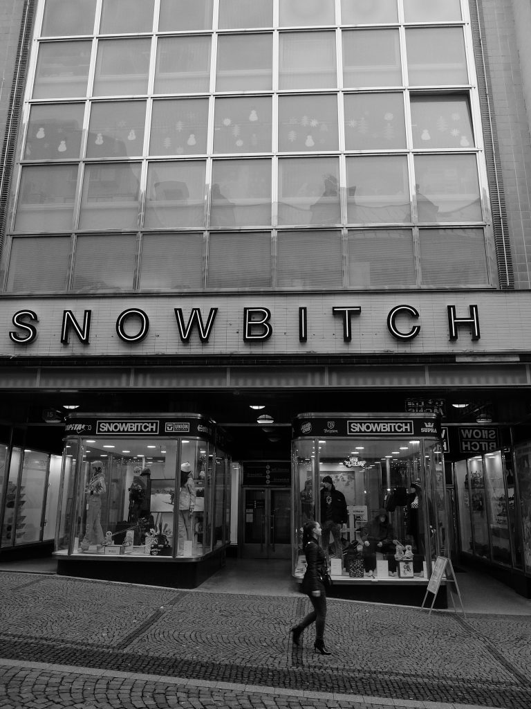 Street photo in Liberec, Czechia by Florian Schoppe