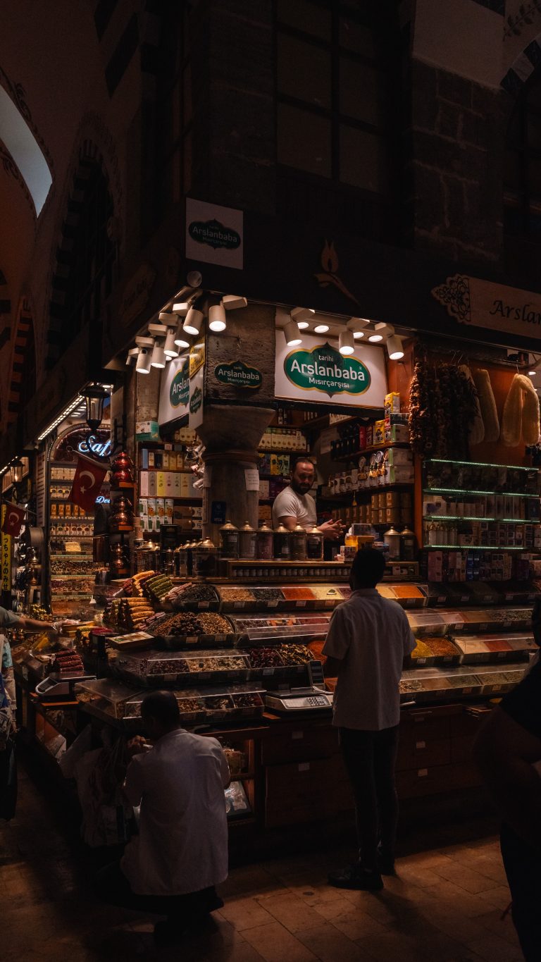 Photo by Amro Shaaeldin