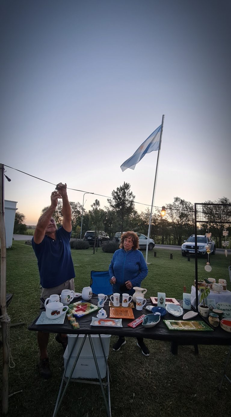 Street photo in Córdoba, Argentina by Rodrigo Marcotich
