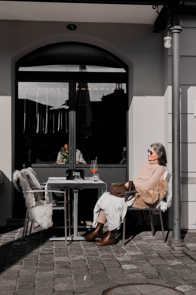 Street photo in Lucerne, Switzerland by Jonas Hofer