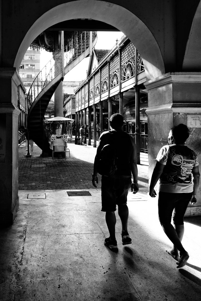 Street photo in Belém, Brazil by Ricardo Pontieri