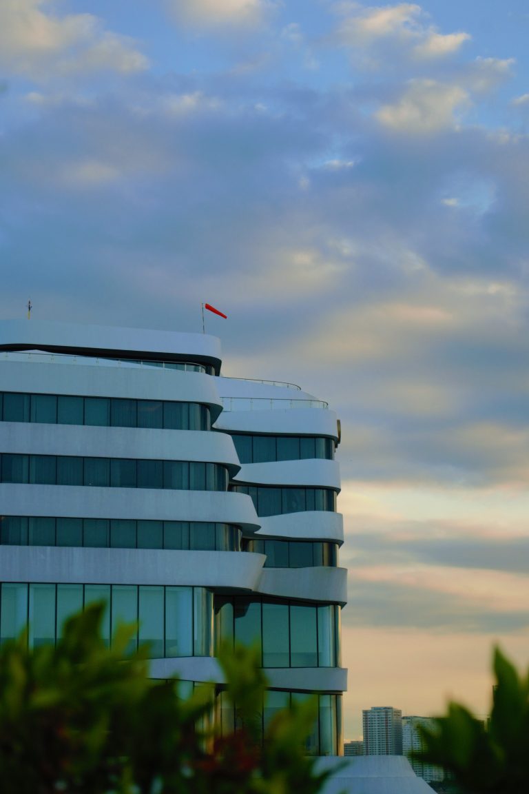 Photo by Aries Aliwalas