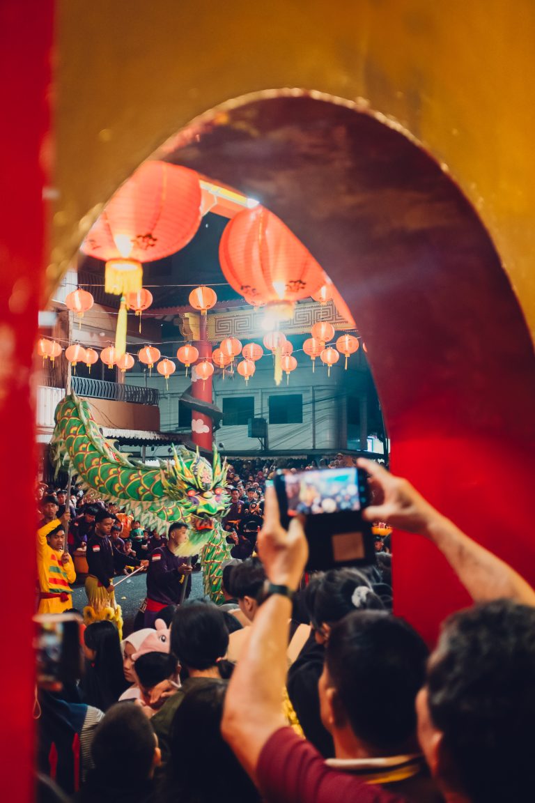 Street photo in Pangkalpinang, Indonesia by Yogie Orientama