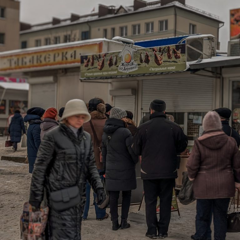 Street photo in Grodno, Belarus by Andrey Bazylev