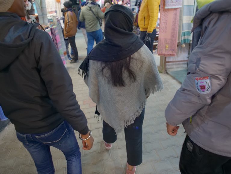 Street photo in Dalhousie, India by Vadiraj Mathad