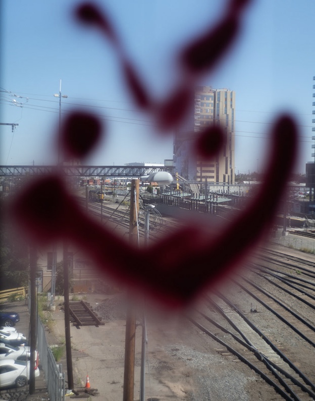 Street photo in Denver, United States by Kelly Fisher