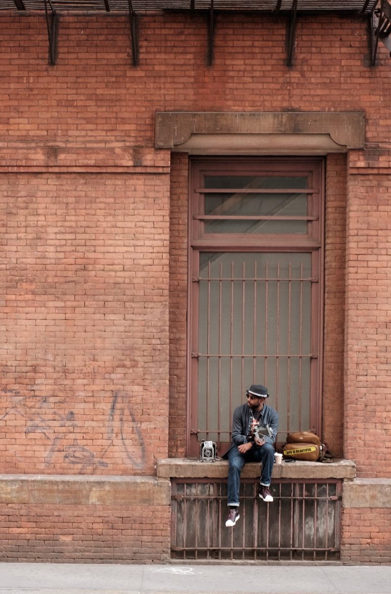 Street photo in New York, United States by Kelly Fisher