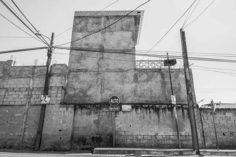 Street photo in Pastores, Guatemala by Duncan Aitken