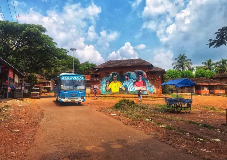 Street photo in Malappuram, India by EM Rajeev