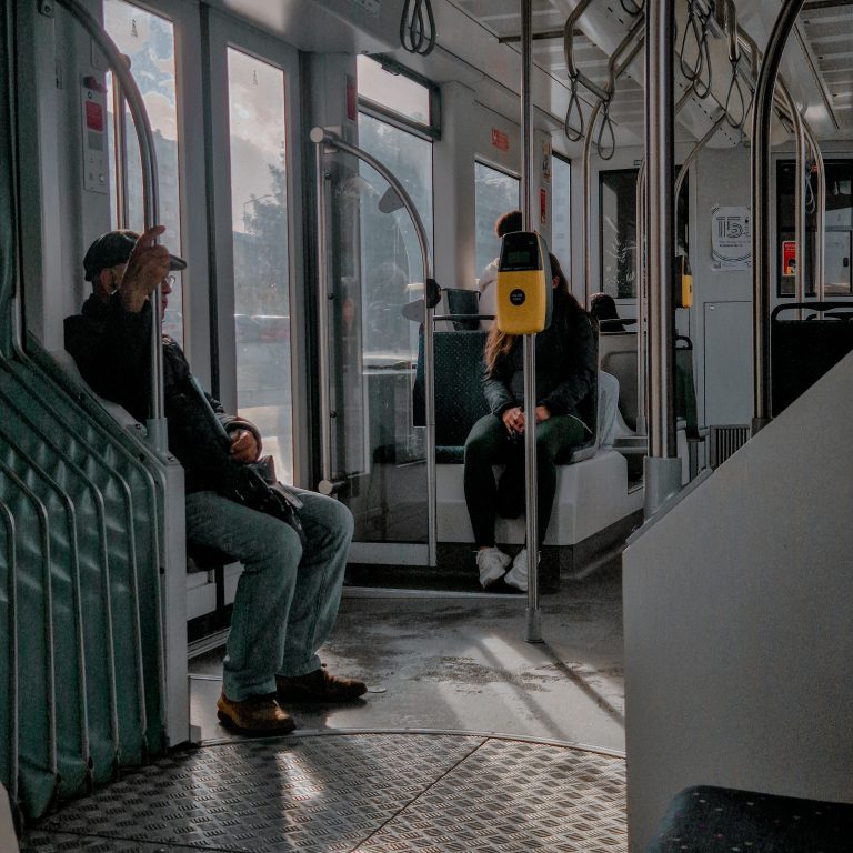 Street photo in Almada, Portugal by Edgar Silva