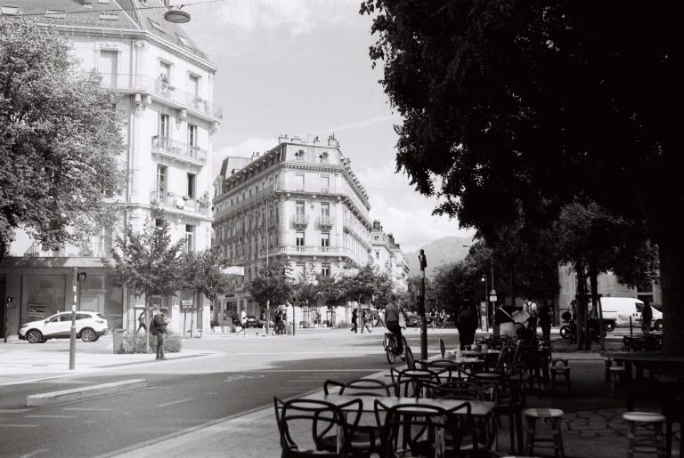 Street photo in Grenoble, France by Manu Haag