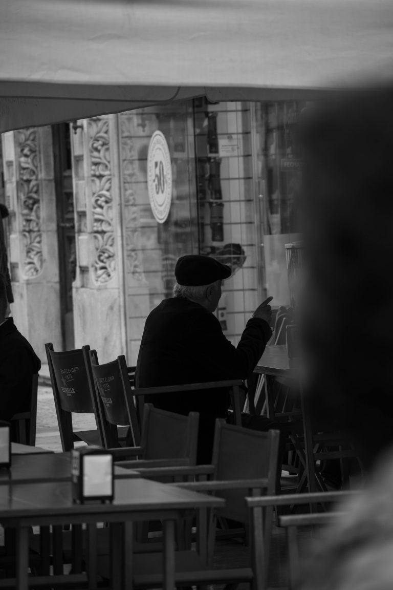 Photo by Valério Carvalho