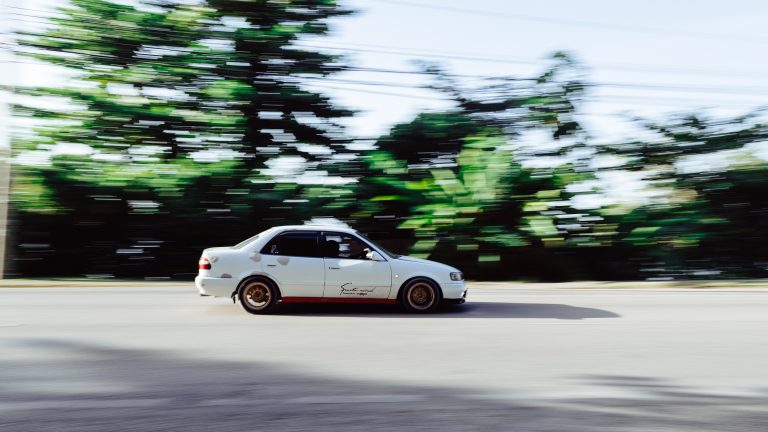 Street photo in Ocho Rios, Jamaica by Tro Sirnka
