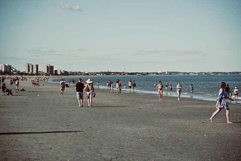 Street photo in Revere, United States by Luigi Agostini