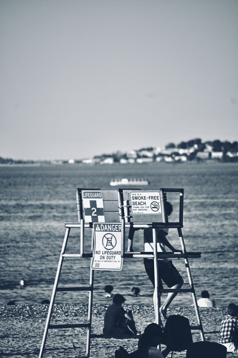 Street photo in Revere, United States by Luigi Agostini