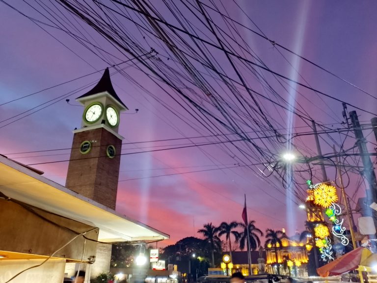 Street photo in Angat, Philippines by Elle Santos