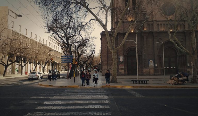 Street photo in Mendoza, Argentina by Allan Almeida