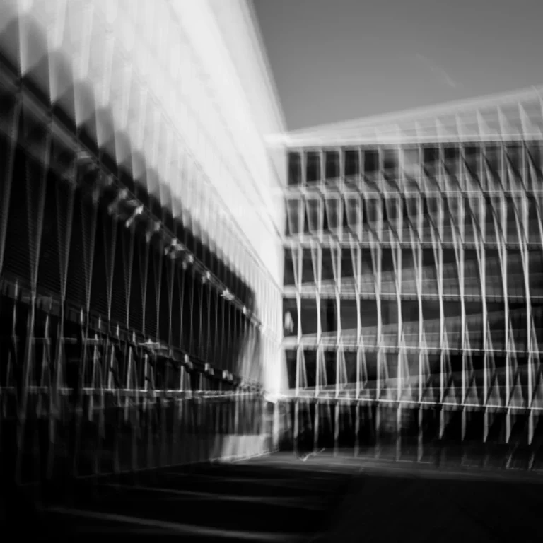 Photo by Martin Ghisletti