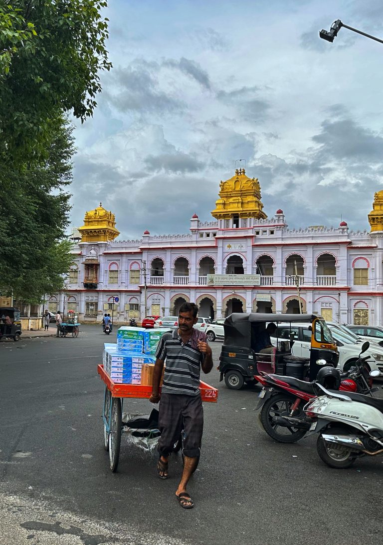 Street photo in Mysuru, India by EM Rajeev