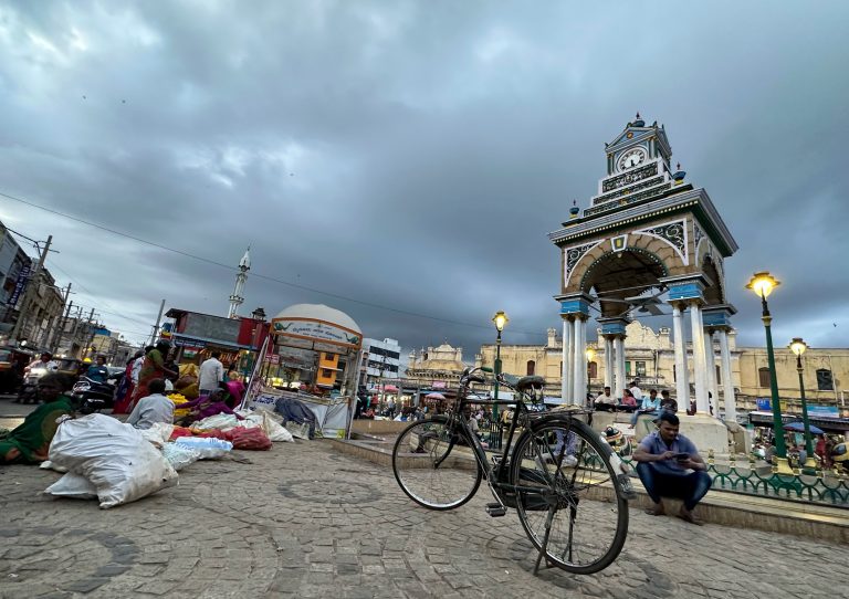 Street photo in Mysuru, India by EM Rajeev