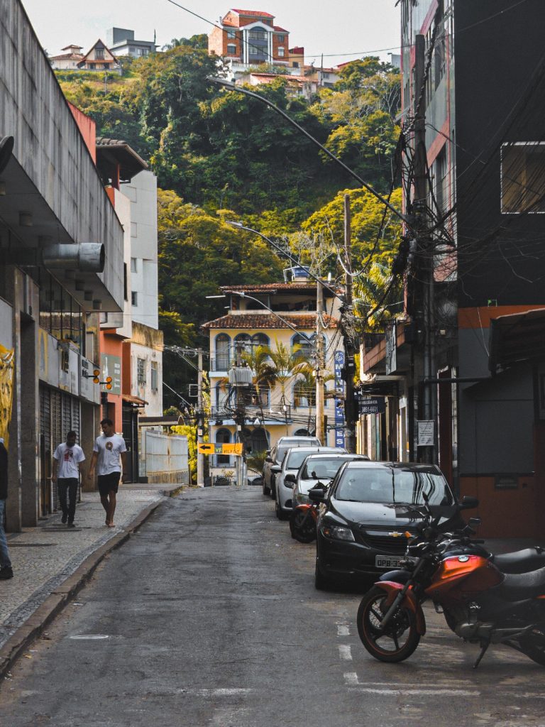 Street photo in Viçosa, Brazil by Luiz ‎ ‎ ‎