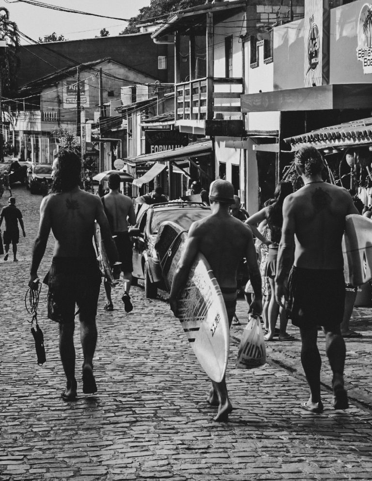 Street photo in Itacaré, Brazil by Luiz ‎ ‎ ‎