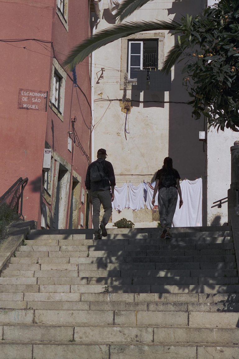Leica M7 + Leica M 90mm 2.0 ASPH Summicron + Cinestill 50D