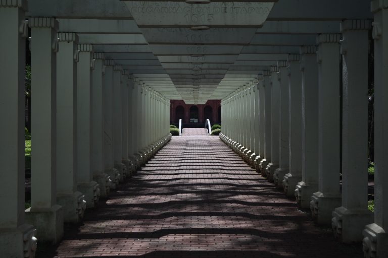 Street photo in Santo Ângelo, Brazil by Patrick Souza