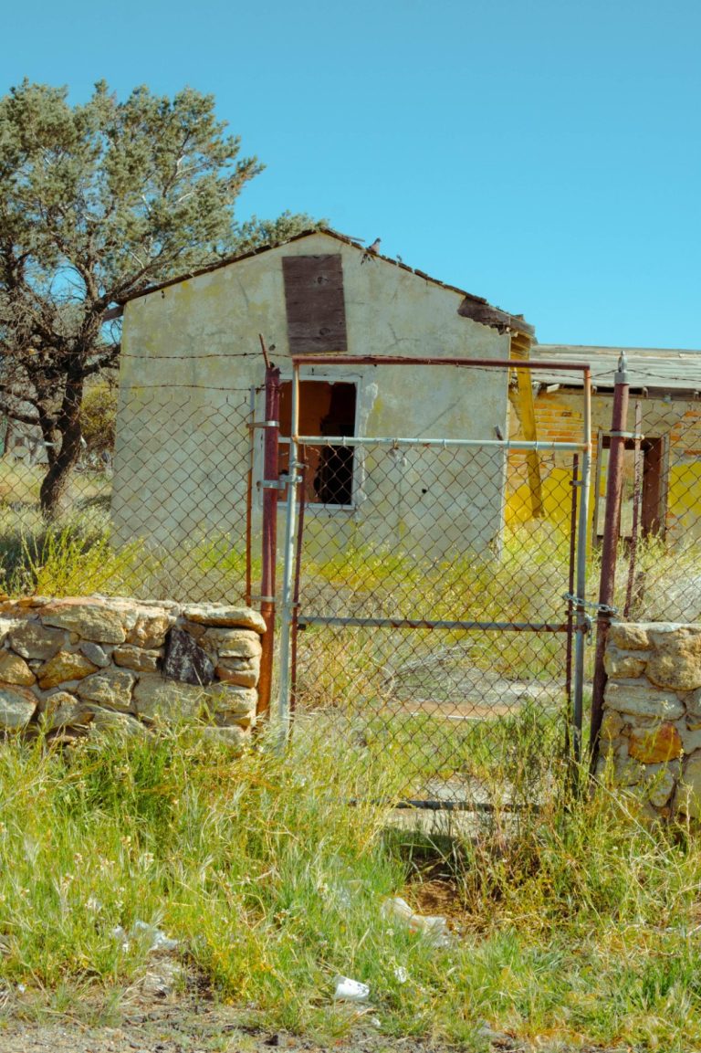 Street photo in La Rumorosa, Mexico by Jose A. Padilla