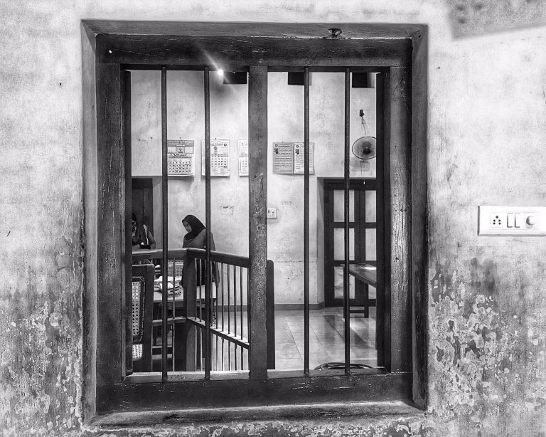 Street photo in Malappuram, India by EM Rajeev