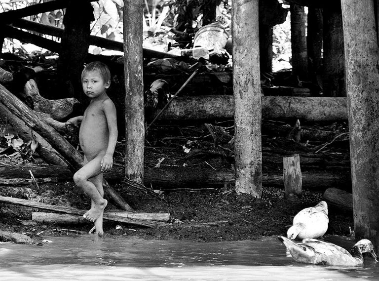 Street photo in Delta Amacuro, Venezuela by Manuel Ricardo Pérez