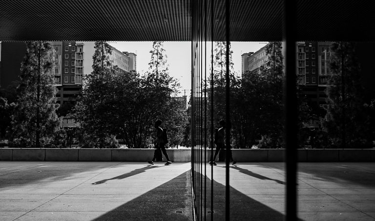 Street photo in Tampa, United States by Darryl Watton