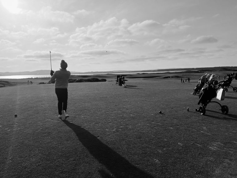 Street photo in St Andrews, United Kingdom by Horacio Marsal