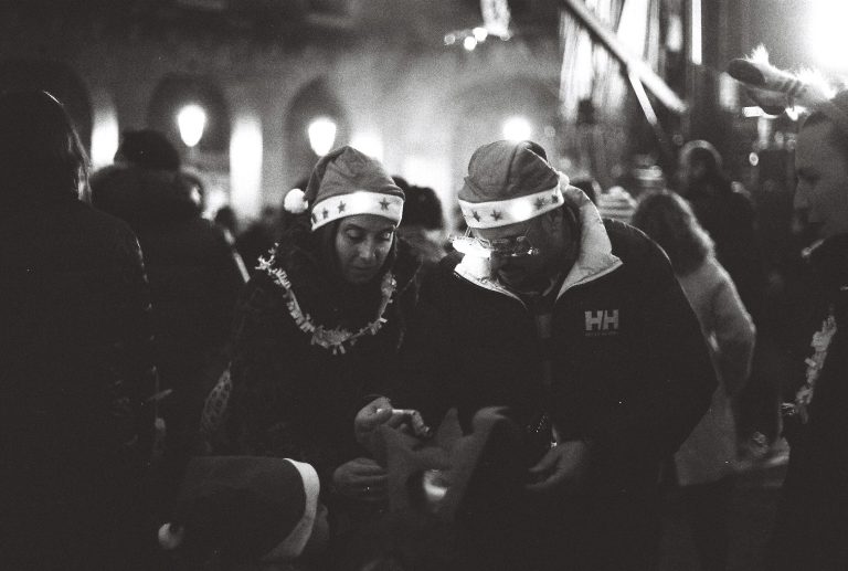 Street photo in Gijón, Spain by Captain Duque