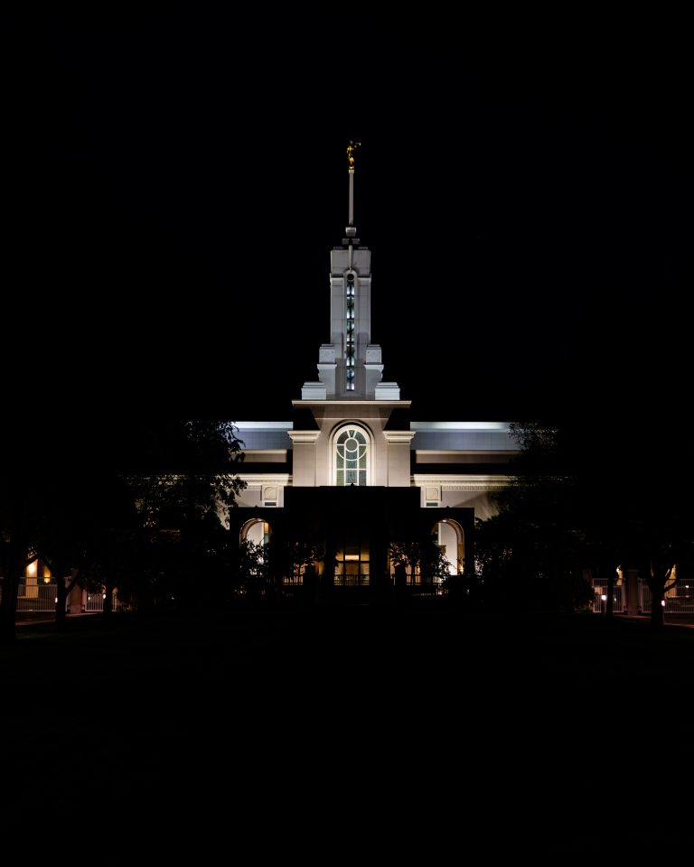 Street photo in American Fork, United States by Dan Lawyer