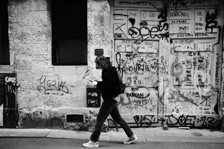 Street photo in Rouen, France by Patrick Kurz