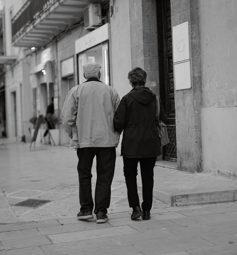 Street photo in Francavilla Fontana, Italy by Alessio Andriulo