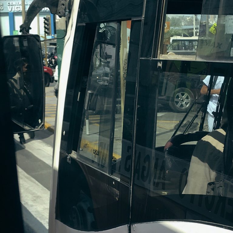 Street photo in Santiago de Surco, Peru by Gonzalo Rivera