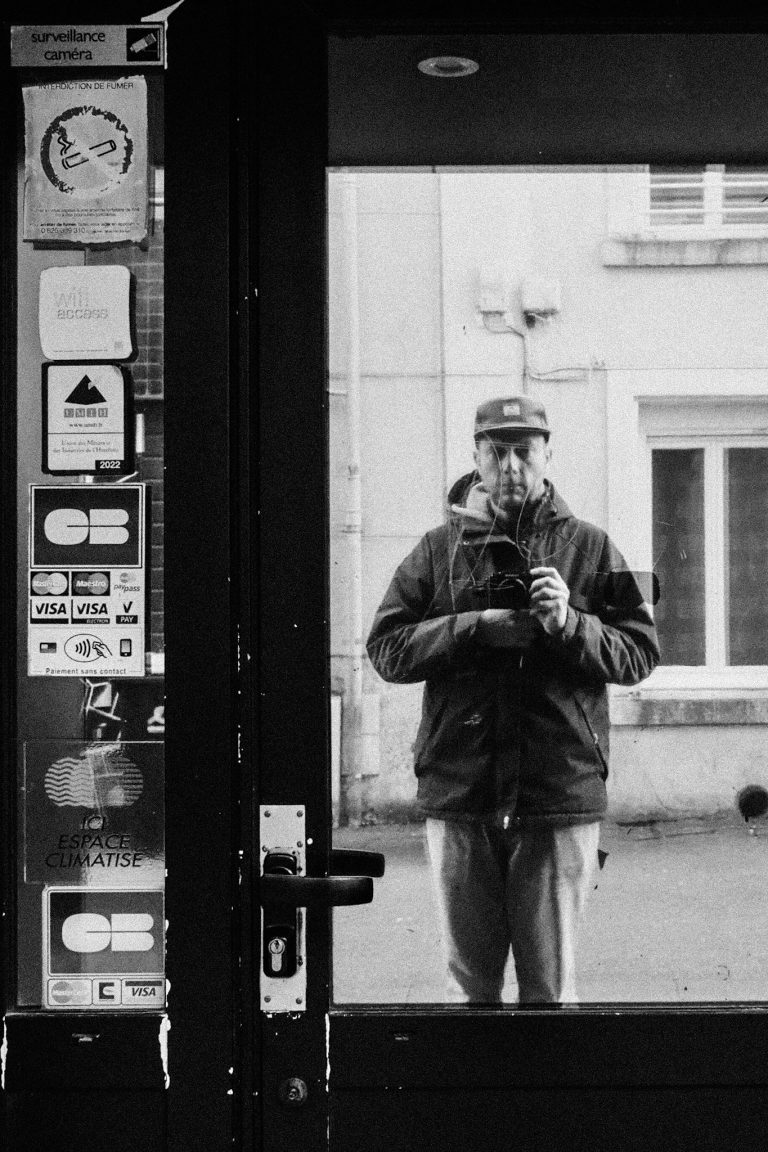 Street photo in Cherbourg-en-Cotentin, France by Patrick Kurz