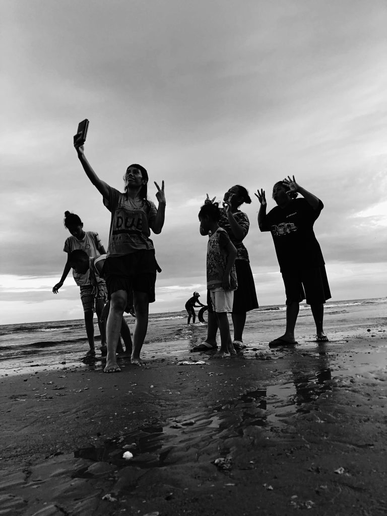 Photo by Deddy Doloksaribu