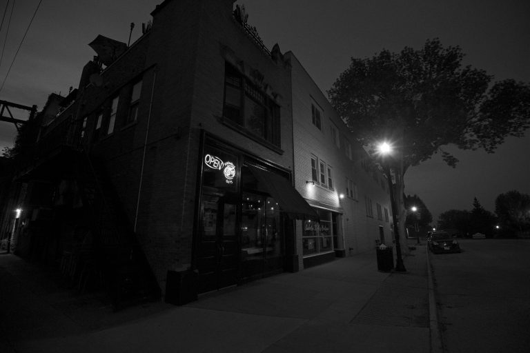 Street photo in Grand Forks, United States by Mike Carter