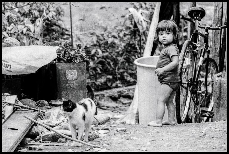 Street photo in Merida, Venezuela by Manuel Ricardo Pérez