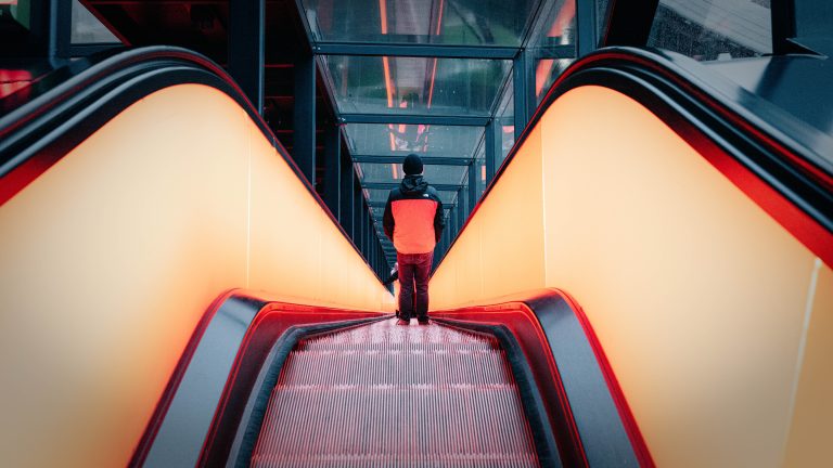 Street photo in Essen, Germany by Markus Becker