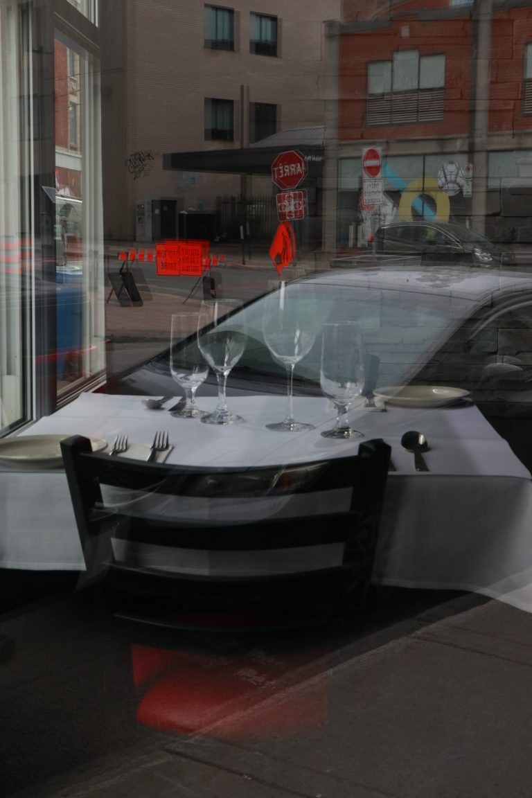 Street photo in Trois-Rivières, Canada by Jeff Spate